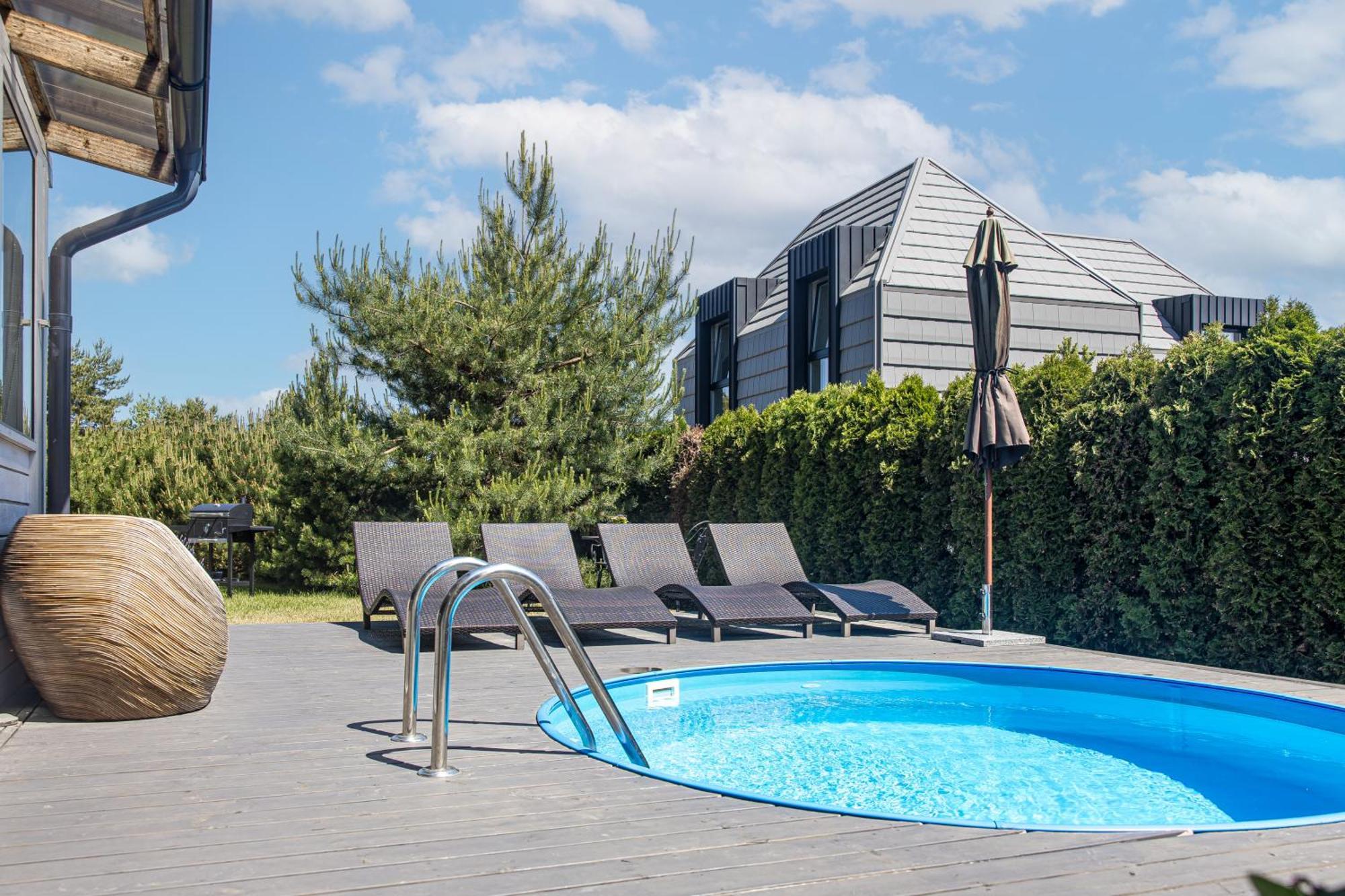Villa With Private Pool Laumes Juosta Palanga Exteriör bild